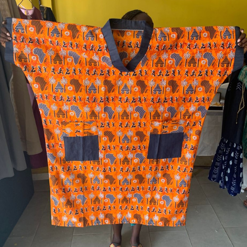 Ensemble Tunique & Pantalon Large Orange – Motifs Traditionnels Africains & Détails Denim